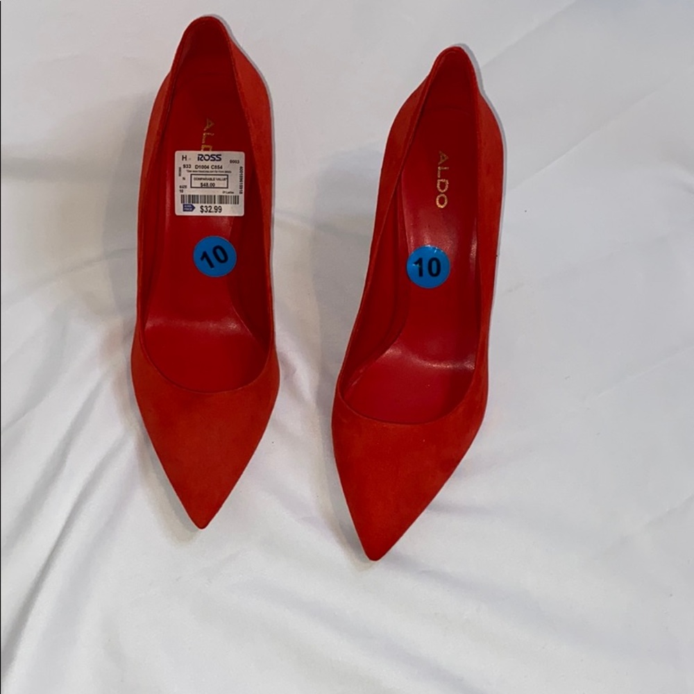4in Red/orange pumps